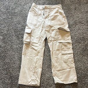 Women’s Cream Cargo Pants